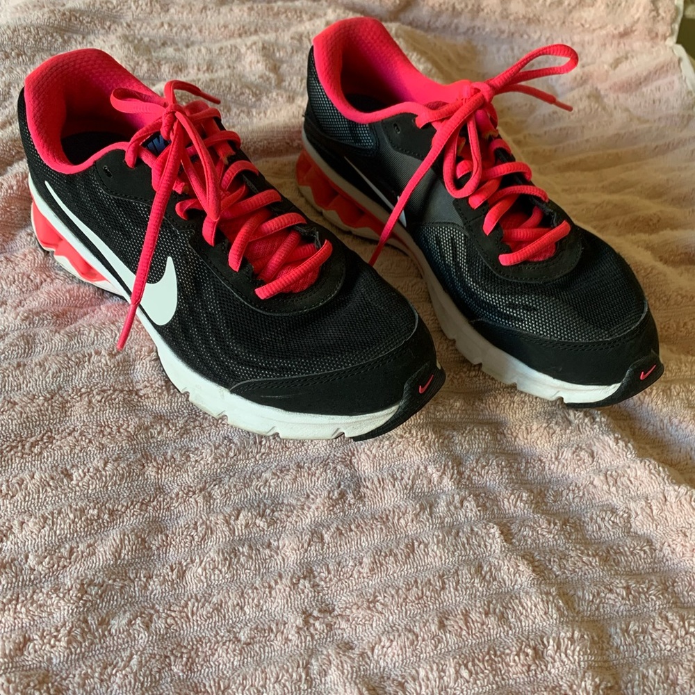 Nike women’s running shoes
